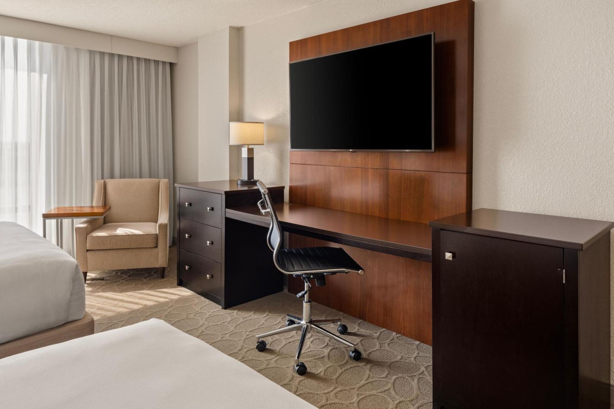 Delta Hotels By Marriott Minneapolis Northeast Exterior foto