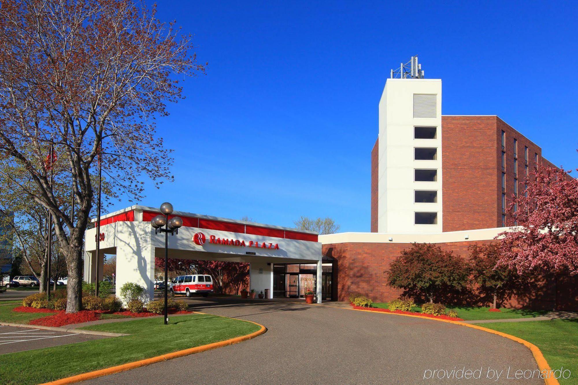 Delta Hotels By Marriott Minneapolis Northeast Exterior foto