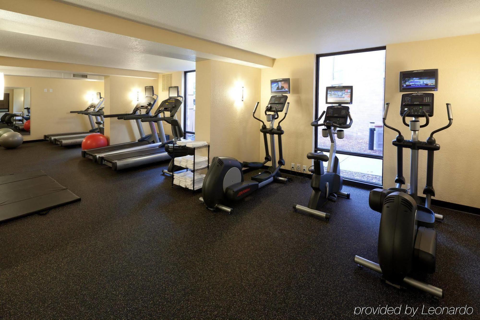 Delta Hotels By Marriott Minneapolis Northeast Exterior foto